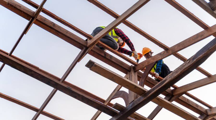 Professional gutter cleaning services in Bradford, OH